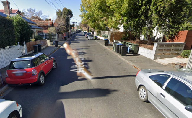 Outside parking on Aberdeen Road in Prahran Victoria