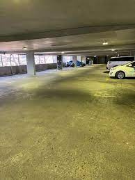 Undercover St Kilda Car Park, Close to a tram stop & St Kilda beach