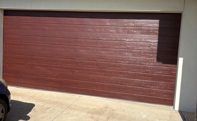 Spacious Garage
