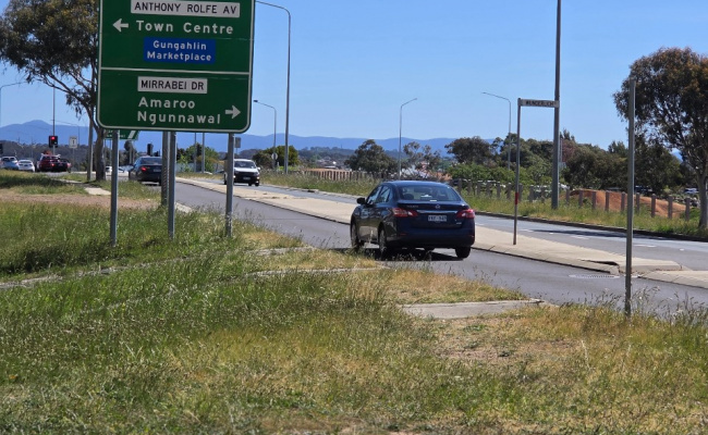 Secure Garage near Gungahlin Marketplace for Rent available.