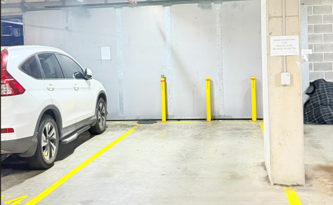 Undercover Underground Parking Near TAFE & St George