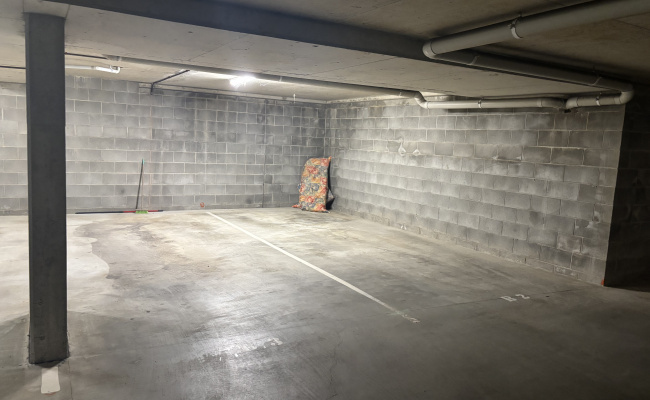 Parking lot in Hamilton