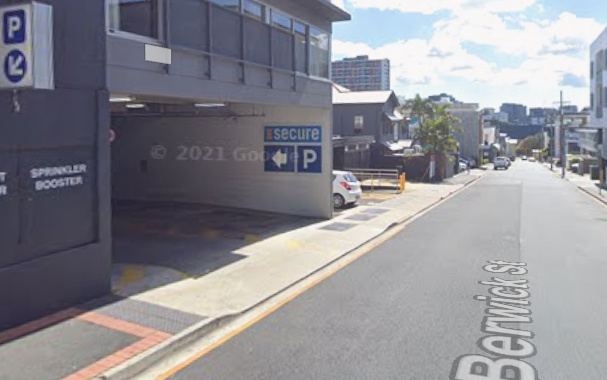 Private Parking for rent, Just 5 minutes from the city