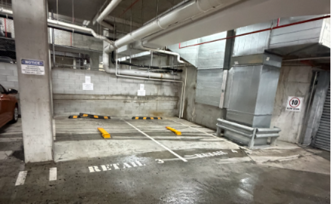 Great parking space in Fortitude Valley #2