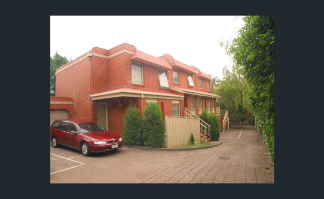 Great Parking near Royal Children's Hospital and CBD