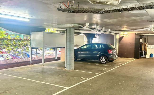 Collingwood Parking Spot - secure and central
