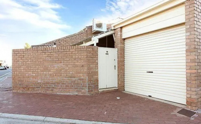 Lock up garage parking on Chatham Street in Adelaide South Australia