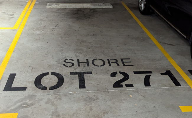 Convenient car space in Wolli Creek (Discovery Point)