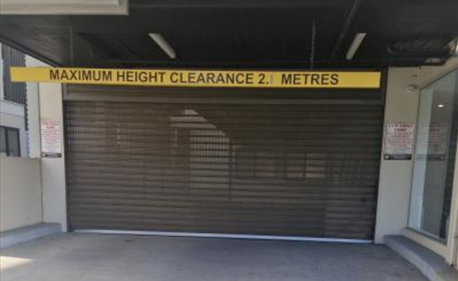 Secure Indoor Parking Close to Station