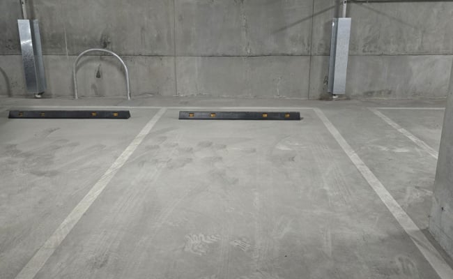 Secure Parking 24/7 access South Bank