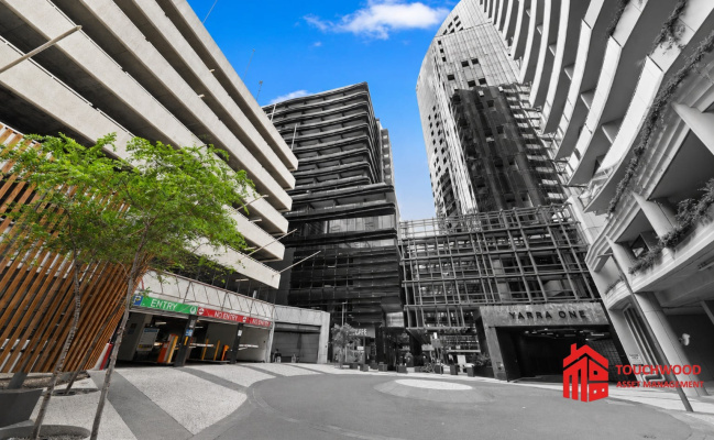 Secure Rooftop Car Park for Rent in South Yarra (628)