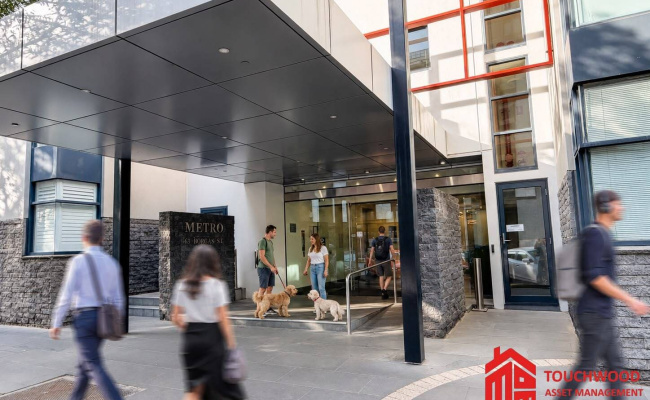 Secure Car Park for Rent in South Melbourne 63 Dorcas St (93b)