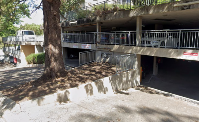 Great Convenient Parking in North Sydney