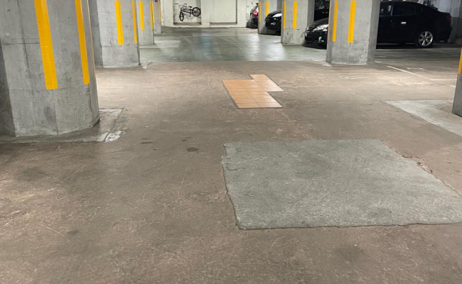 24/7 access carspace in Melbourne Central