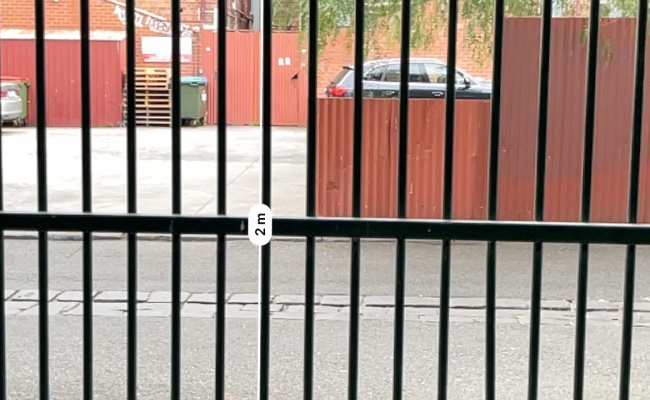 Secure Car Space 5 min walk to CBD