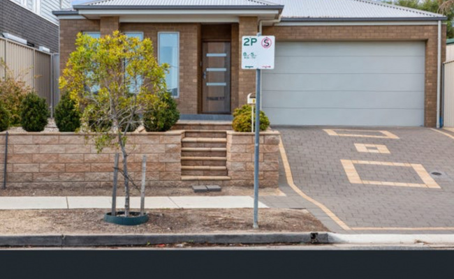Great parking space in enfield area for longer period of time