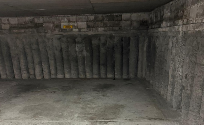 Manly - Secure Undercover Parking Near Ferry
