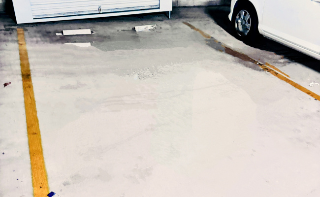 South Brisbane -Fantastic Secure Parking in Inner CBD with Storage Facility VERY REASONABLE RATES!!