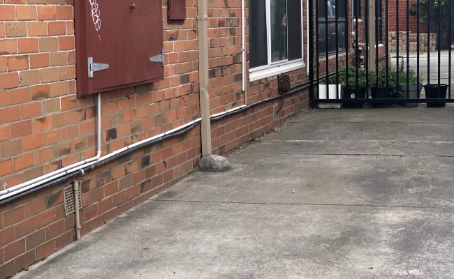 Richmond - Safe Outdoor Parking near North Richmond Station