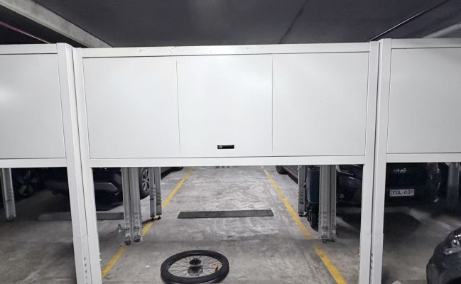 Waterloo - Secure Undercover Parking with Locker near Green Square