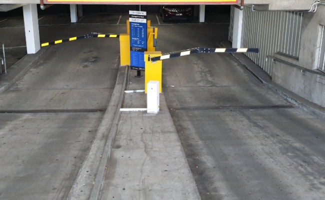 St Kilda - Secure Undercover Parking Near St Kilda Cricket Grounds #3  (Car Park Lot 50)  - idn105