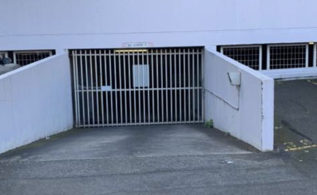 Secure underground parking in North Melbourne next to 3 tram routes, zoos, royal park and hospitals