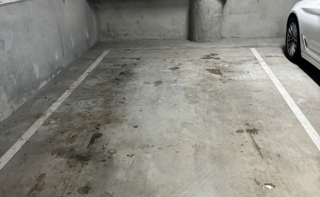 Flemington Road, North Melbourne - Secure Indoor Parking Close to Royal Melbourne Hospital & Mel Uni