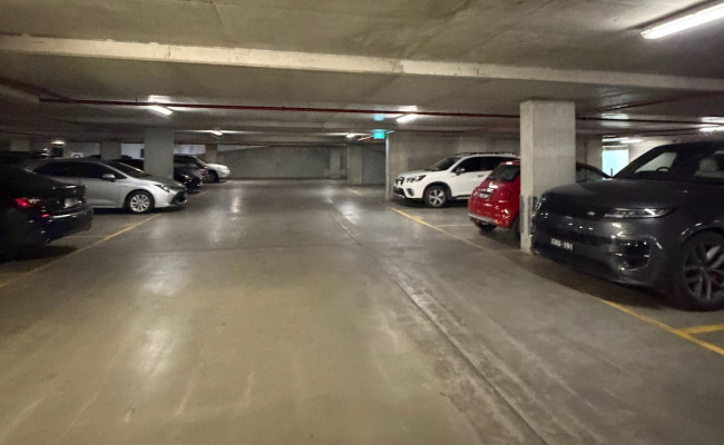 Secure Indoor Parking at Freshwater Place, Prime Southbank Location