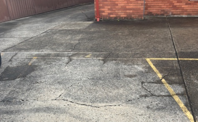 Easy Access Parking on Glendale Ave, Narwee – Close to Station