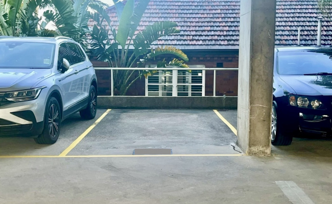 Prime Paddington Parking w/ CCTV