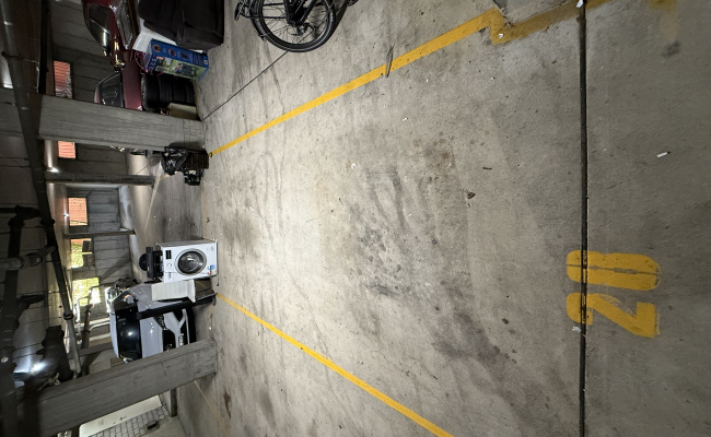 Great parking lot in a great location near Westfield, Westmead, Mays hill, wenty, parramatta high.
