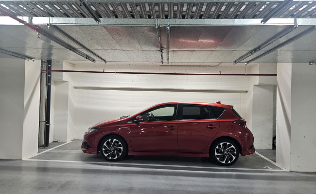 Indoor Parking near Country Court of Victoria