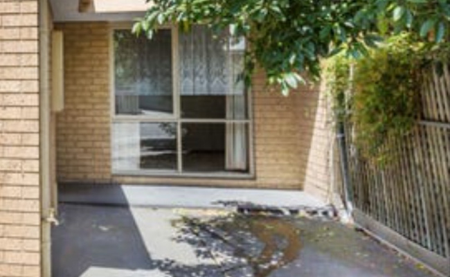 Driveway parking on Hance Street in Yarraville Victoria