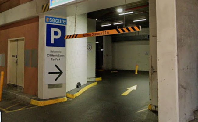 Great Parking Near CBD, 5 Mins Walk To Darling Harbour, 15 Mins Walk To Town Hall