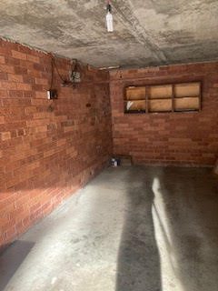 Private Lock Up Garage Available Close to CBD Public Transport