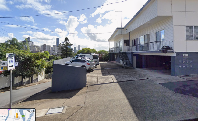 Parking Space - 10min walk from Mater Hospital