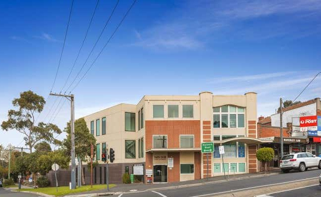 Safe & Convenient Carpark Near Glen Iris Train Station