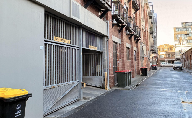 Secure Remote-Access Parking Available! Central Chapel/High Street Parking -Spot #1