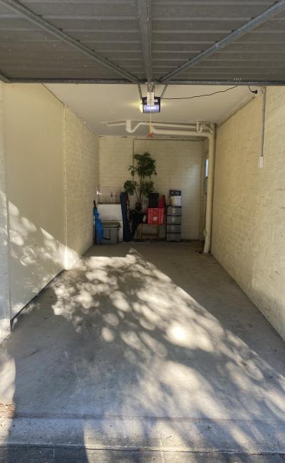 Kingsford - Lock Up Garage Near Light Rail to CBD
