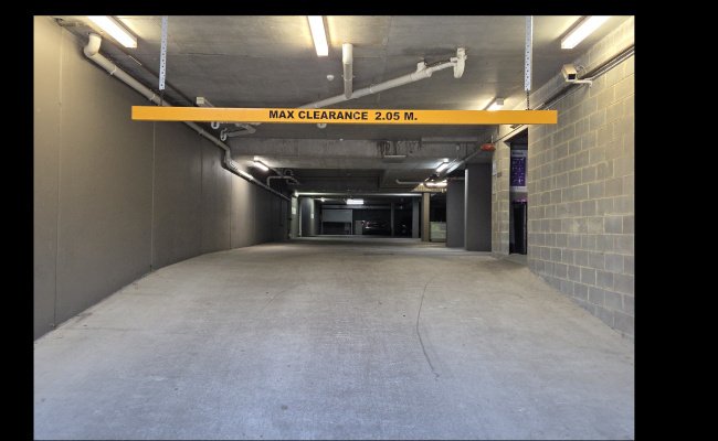 Super convenient secure Richmond space!