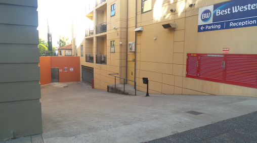 Northbridge - Secure Indoor Parking Near CBD