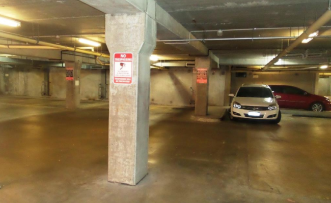 Northbridge - Secure Indoor Parking Near CBD