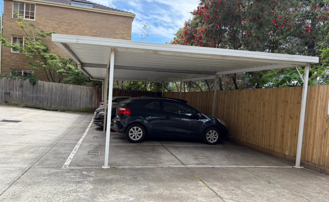 Covered Parking near Toorak Rd and Chapel Street (Como Park)