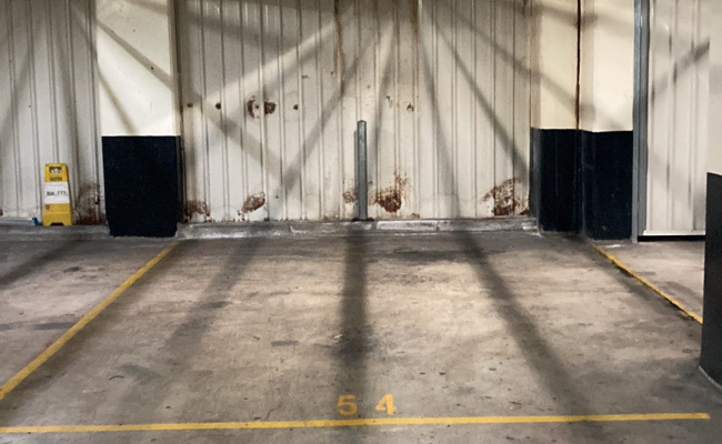 Best parking spot available in cbd