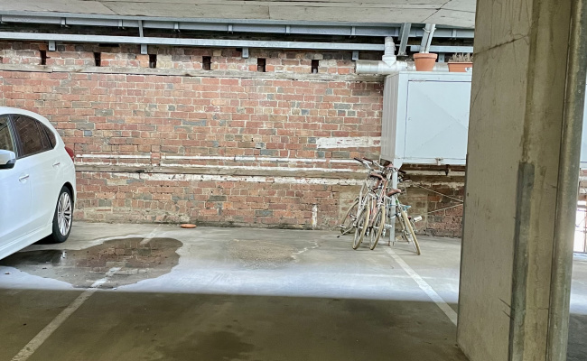 Secure indoor parking in the heart of Fitzroy, Perfect spot between Brunswick and Smith Street