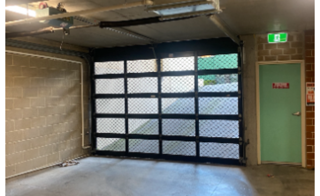 Secure Undercover Space in Newtown