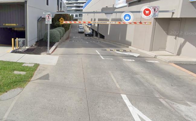 Secure Unreserved Parking on Koornang Road