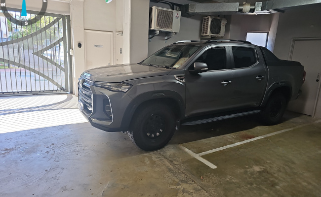 Northbridge parkingin the heart of the CBD - Airport, City, Casino, Work
