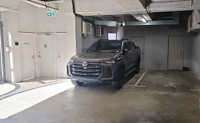Northbridge parkingin the heart of the CBD - Airport, City, Casino, Work
