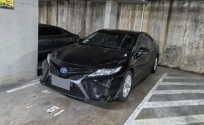 Indoor lot parking on Link Road in Zetland New South Wales
